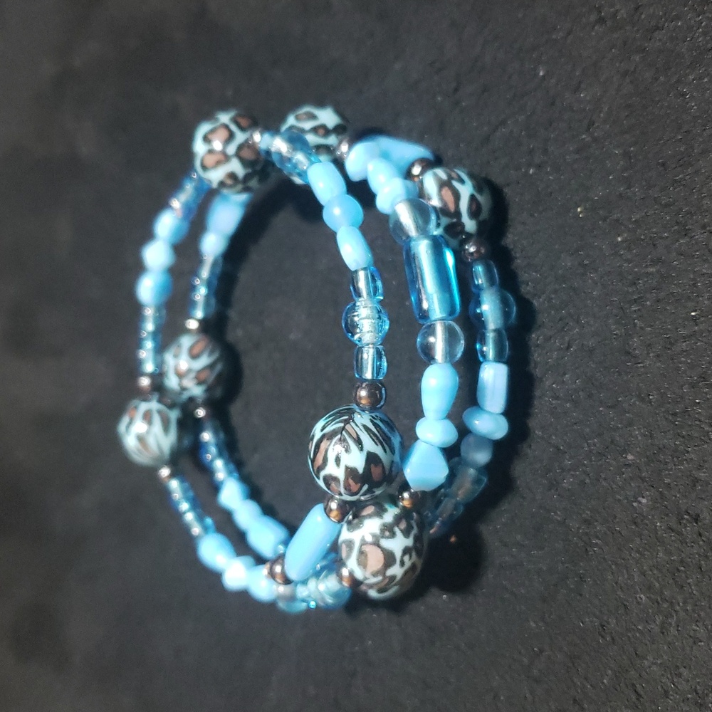Leopard Print Blue Beaded Bracelet